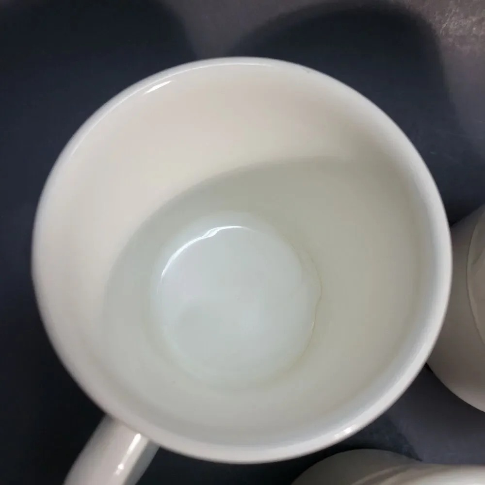 Pier One Import Coffee Mugs Made In Italy White Set Of 3. Glazing